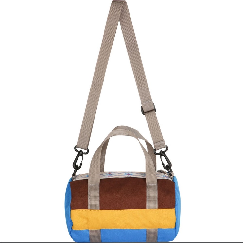 KAVU Manastash Cross Body - Picture 2 of 5